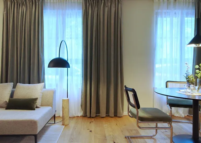 Vb Boutique - In Belebtem Viertel Nah Zur Messe Apartman