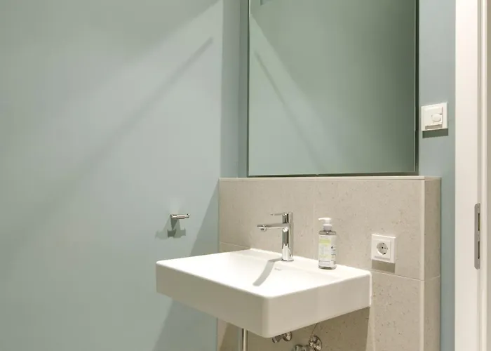 Vb Boutique - In Belebtem Viertel Nah Zur Messe *